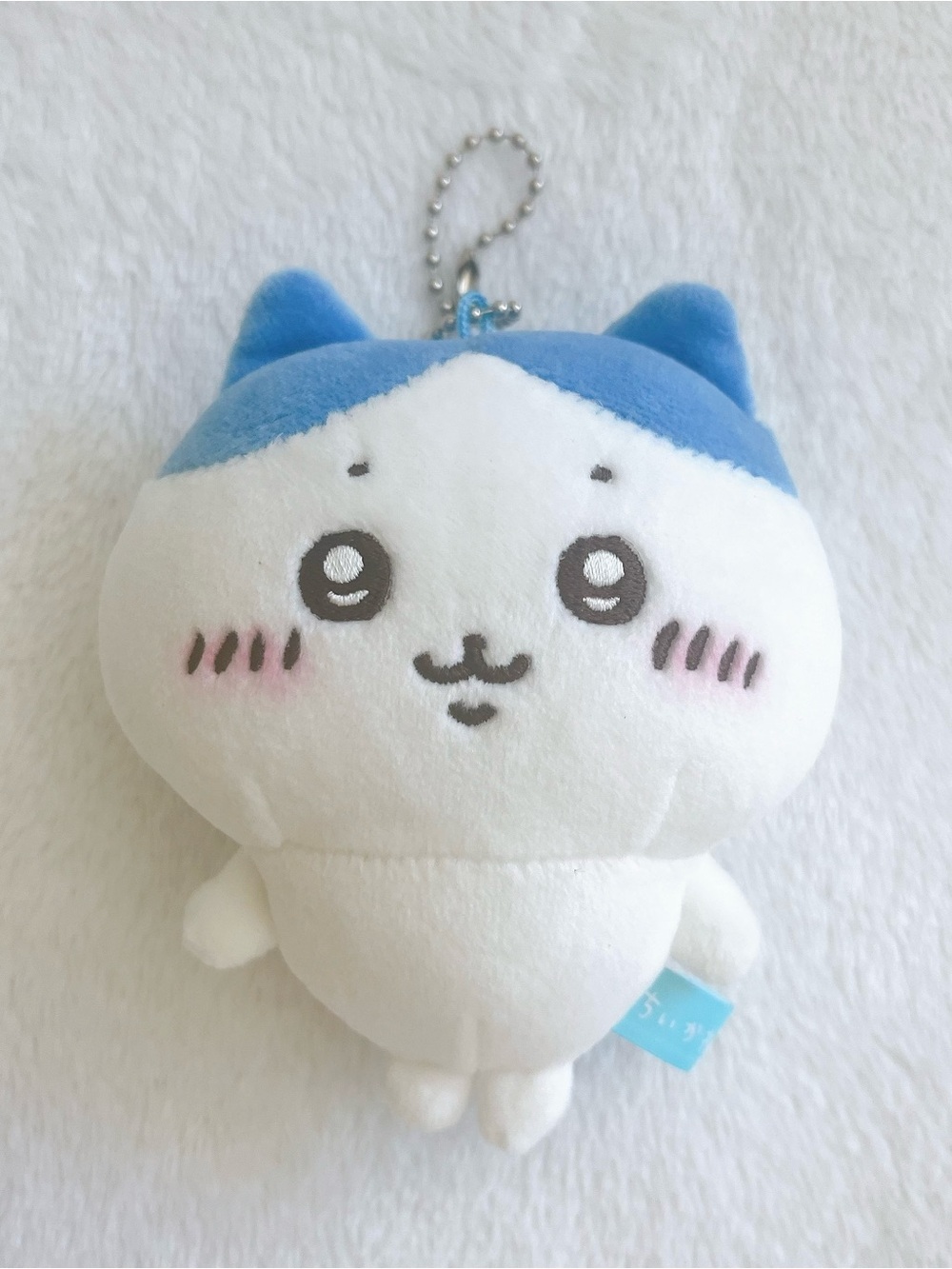 NWOT Chiikawa Mochitto Petit Mini Mascot Plush Keychain Hachiware Japan Merch